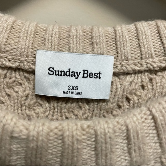 Aritzia Sunday Best Peggy Cream Cable Knit Crew Neck Sweater Oversized Crop XXS - Picture 2 of 11